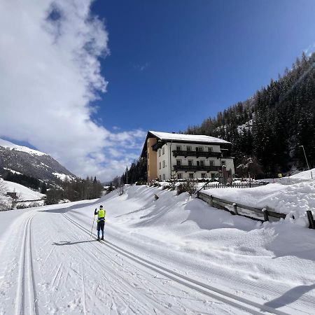 Hotel Garni Gruenmoos Sankt Jakob in Defereggen Zewnętrze zdjęcie