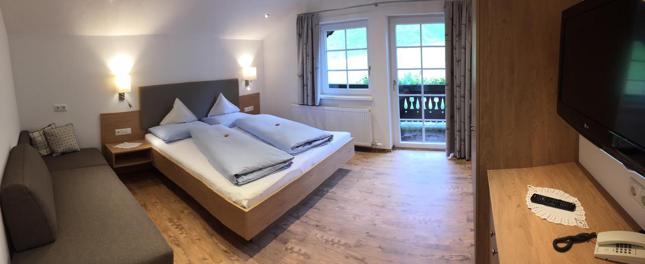 Hotel Garni Gruenmoos Sankt Jakob in Defereggen Zewnętrze zdjęcie
