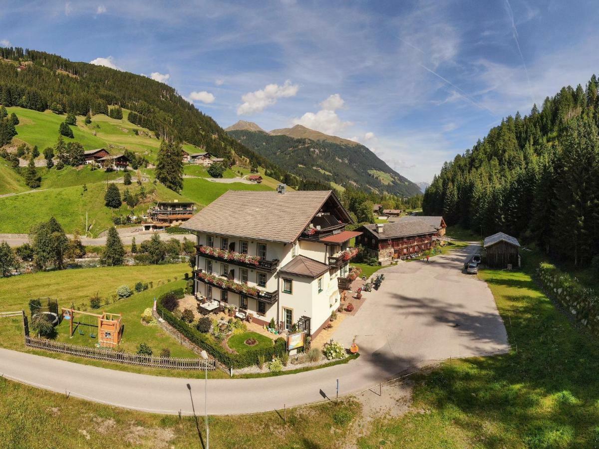 Hotel Garni Gruenmoos Sankt Jakob in Defereggen Zewnętrze zdjęcie